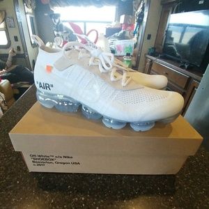 Off white vapor max 2